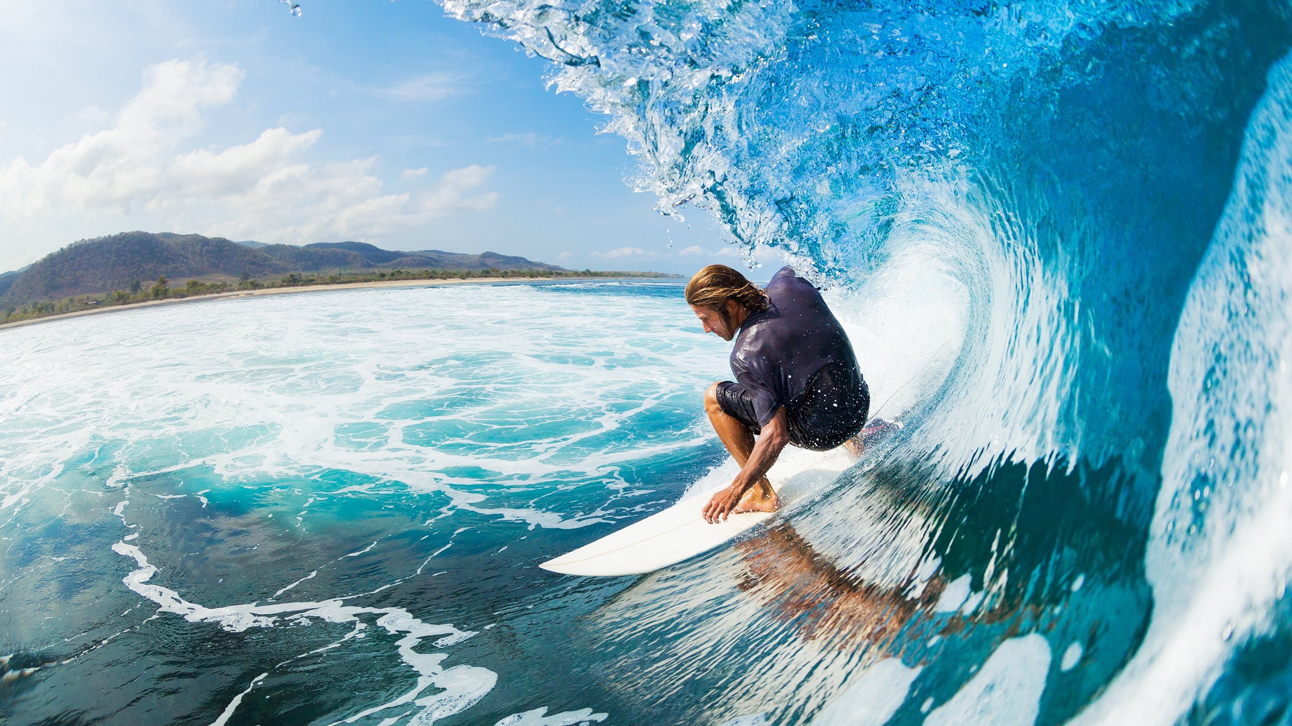 米兰体育APP下载-《PUBGMobile》“星际征途”全面开启，线上线下同步引爆热潮